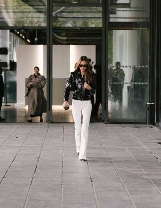 Phoebe Tonkin arrivals at the COPERNI Womens Ready to Wear Collection Spring Summer 2026 during Paris Fashion Week PFW , at the Centre Pompidou, in Paris, France, on October 6, 2026 Sam Delpech Bestimage Arrivals Coperni Fashion Show Ready to Wear Collection Spring Summer 2026 during Paris Fashion Week on 6, october, 2025 Paris France  Copyright: xSamxDelpechx xBestimagexSamxDelpechx xBestimagex