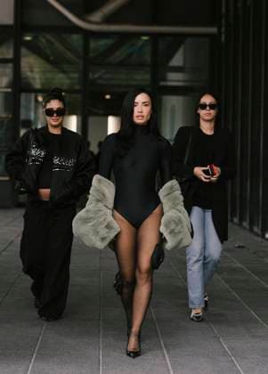 Demi Lovato at the arrivals at the COPERNI Fashion Show Ready to Wear Women Collection Spring Summer 2026 during Paris Fashion Week PFW , at the Centre Pompidou, in Paris, France, on October 6, 2026 Sam Delpech Bestimage Arrivals Coperni Fashion Show Ready to Wear Collection Spring Summer 2026 during Paris Fashion Week on 6, october, 2025 Paris France  Copyright: xSamxDelpechx xBestimagexSamxDelpechx xBestimagex