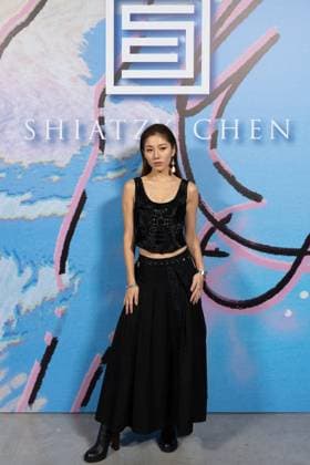 Xiya Lan au photocall du défilé Shiatzi Chen Collection Femme Prêt à Porter Printemps Eté 2026 au palais de Tokyo lors de la Fashion Week de Paris PFW , le 6 octobre 2025 Julien Sarkissian Bestimage Photocall of Shiatzi Chen Women Ready to Wear Spring Summer 2026 Collection fashion show, during Paris Fashion Week, on October 6th, 2025 Paris France  Copyright: xJulienxSarkissianx xBestimagexJulienxSarkissianx xBestimagex