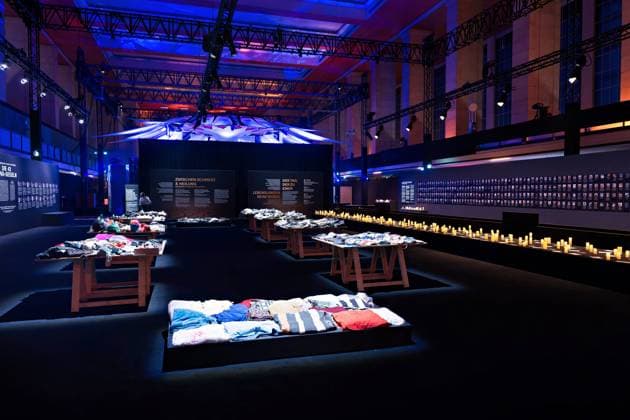 06.10.2025,Berlin,Gedenkausstellung: Nova Music Festival Exhibition,ab dem 7. Oktober 2025 ist die Nova Music Festival Exhibition im ehemaligen Flughafen Tempelhof in Berlin zu sehen.Am heutigen Tag gab es ein Pressetag.