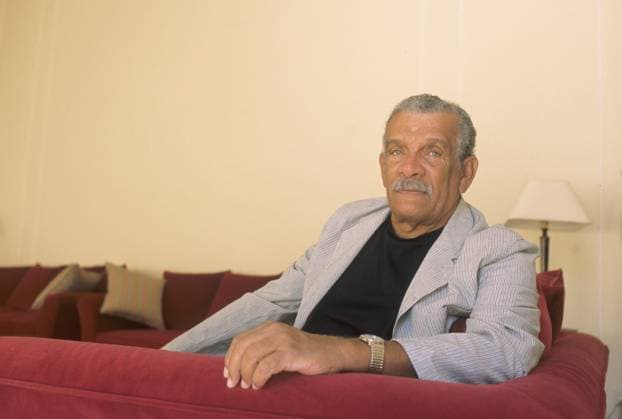 Derek WALCOTT - Date : 20030601 Basso Cannarsa Opale.photo RECORD DATE NOT STATED