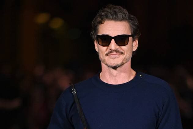 Chanel Photocall Paris Fashion Week. FC Pedro Pascal attends the Chanel Womenswear Spring Summer 2026 show as part of Paris Fashion Week on October 06, 2025 in Paris, France. Photo by Franck Castel ABACAPRESS.COM Paris France  Copyright: xCastelxFranck ABACAx