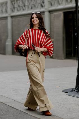 PFW - Lana Del Rey arriving At Zimmermann Street style, Lana Del Rey arriving at Zimmermann Spring Summer 2026 ready-to-wear show, held at Carreau du Temple, Paris, France, on October 6th, 2025. Photo by Marie-Paola Bertrand-Hillion ABACAPRESS.COM Paris France  Copyright: xBertrand-HillionxMarie-Paola ABACAx