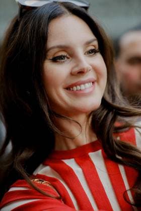 PFW - Lana Del Rey arriving At Zimmermann Street style, Lana Del Rey arriving at Zimmermann Spring Summer 2026 ready-to-wear show, held at Carreau du Temple, Paris, France, on October 6th, 2025. Photo by Marie-Paola Bertrand-Hillion ABACAPRESS.COM Paris France  Copyright: xBertrand-HillionxMarie-Paola ABACAx