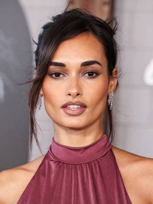 Los Angeles Premiere Of Netflix s Frankenstein Brazilian model Gizele Oliveira arrives at the Los Angeles Premiere Of Netflix s Frankenstein held at the Academy Museum of Motion Pictures in Miracle Mile, Los Angeles, California, United States. Academy Museum of Motion Pictures, Miracle Mile, Los Angeles, California, USA California United States  Copyright: xImagexPressxAgencyx originalFilename: collin-losangel251007_nppGW.jpg