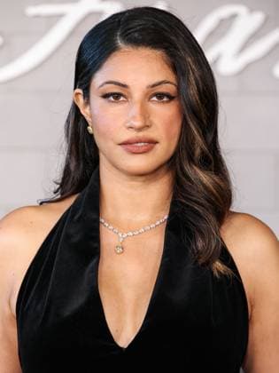 Los Angeles Premiere Of Netflix s Frankenstein American actress Richa Moorjani arrives at the Los Angeles Premiere Of Netflix s Frankenstein held at the Academy Museum of Motion Pictures in Miracle Mile, Los Angeles, California, United States. Academy Museum of Motion Pictures, Miracle Mile, Los Angeles, California, USA California United States  Copyright: xImagexPressxAgencyx originalFilename: collin-losangel251007_npwSC.jpg