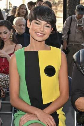 PFW Pierre Cardin Front Row Eve Gilles attending Pierre Cardin show during Paris Fashion Week in Paris, France on October 7, 2025. Photo by Julien Reynaud APS-Medias ABACAPRESS.COM Paris France  Copyright: xReynaudxJulien APS-Medias ABACAx