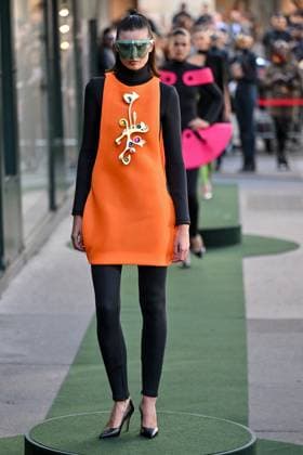 PFW Pierre Cardin Runway A model walks the runway during Pierre Cardin show during Paris Fashion Week in Paris, France on October 7, 2025. Photo by Julien Reynaud APS-Medias ABACAPRESS.COM Paris France  Copyright: xReynaudxJulien APS-Medias ABACAx