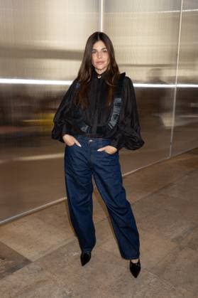 Julia Restoin Roitfeld au défilé AJE Collection Prêt à Porter Printemps Été 2026 lors de la Fashion Week de Paris PFW , le 7 Octobre 2025 Jeremy MELLOUL Bestimage Celebrities at AJE Fashion Show Ready to Wear Collection Spring Summer 2026 during Paris Fashion Week on 7th, October, 2025  Copyright: xJeremyxMelloulx xBestimagexJeremyxMelloulx xBestimagex