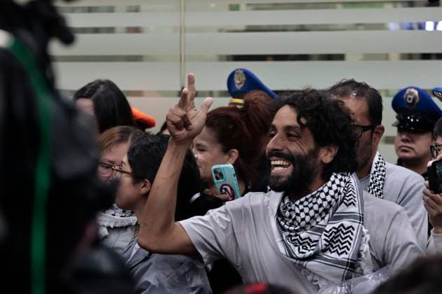 October 8, 2025, Mexico, Cdmx, Mexico: This Wednesday, SOL GONZALEZ EGUIA, ERNESTO LEDESMA ARRONTE, ARLIN MEDRANO GUZMAN, CARLOS PEREZ OSORIO, DIEGO VAZQUEZ GALINDO, and LAURA ALEJANDRA VELEZ RUIZ GAITAN arrived repatriated after being intercepted and detained by the State of Israel while attempting to deliver aid to the Palestinian people on the SUMUD Global Flotilla. The Mexican government, through the Ministry of Foreign Affairs (SRE), was responsible for the accompaniment and repatriation of these activists for their arrival at Mexico City International Airport Mexico Mexico - ZUMAp204 20251008_zip_p204_032 Copyright: xJosuexPerezx