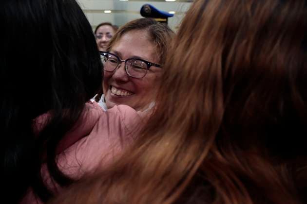 October 8, 2025, Mexico, Cdmx, Mexico: This Wednesday, SOL GONZALEZ EGUIA, ERNESTO LEDESMA ARRONTE, ARLIN MEDRANO GUZMAN, CARLOS PEREZ OSORIO, DIEGO VAZQUEZ GALINDO, and LAURA ALEJANDRA VELEZ RUIZ GAITAN arrived repatriated after being intercepted and detained by the State of Israel while attempting to deliver aid to the Palestinian people on the SUMUD Global Flotilla. The Mexican government, through the Ministry of Foreign Affairs (SRE), was responsible for the accompaniment and repatriation of these activists for their arrival at Mexico City International Airport Mexico Mexico - ZUMAp204 20251008_zip_p204_033 Copyright: xJosuexPerezx