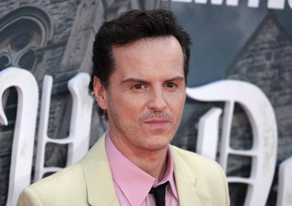 Wake Up Dead Man: A Knives Out Mystery Opening Gala - The 69th BFI London Film Festival Andrew Scott at the Wake Up Dead Man: A Knives Out Mystery Opening Gala - The 69th BFI London Film Festival London Royal Festival Hall UK Copyright: xFredxDuvalx