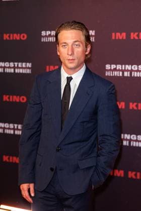 Deutschlandpremiere - Deliver Me from Nowhere - Jeremy Allen White bei der Deutschlandpremiere vom Film Deliver Me from Nowhere im Zoo Palast am 08.10.2025 in Berlin. Copyright: xEventpressxKochanx