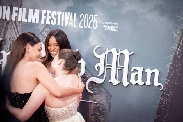 Wake Up Dead Man: A Knives Out Mystery Opening Gala - The 69th BFI London Film Festival at The Royal Festival Hall - 08 Oct 2025 (L-R) Mila Kunis, Kerry Washington and Cailee Spaeny attend the Wake Up Dead Man: A Knives Out Mystery opening gala during the 69th BFI London Film Festival at The Royal Festival Hall. London United Kingdom Copyright: xLoredanaxSangiulianox xSOPAxImagesx LSangiuliano-4318