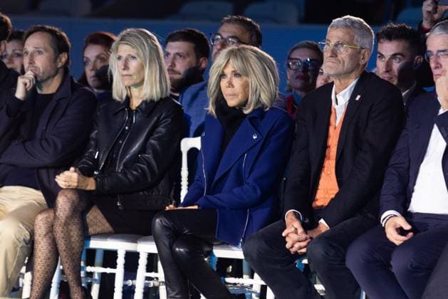 Runway For The Association Debout En Bouts At Roland-Garros Brigitte Macron and Gilles Moretton the runway for the association Debout En Bouts. 30 amputees wearing prosthetics parade on the Philippe-Chatrier court at Roland-Garros stadium on October 08, 2025 in Paris, France. Photo by Nasser Berzane ABACAPRESS.COM Paris France  Copyright: xBerzanexNasser ABACAx