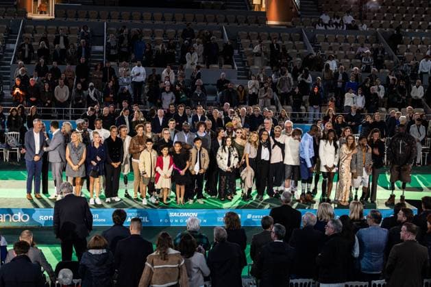 Runway For The Association Debout En Bouts At Roland-Garros The runway for the association Debout En Bouts. 30 amputees wearing prosthetics parade on the Philippe-Chatrier court at Roland-Garros stadium on October 08, 2025 in Paris, France. Photo by Nasser Berzane ABACAPRESS.COM Paris France  Copyright: xBerzanexNasser ABACAx