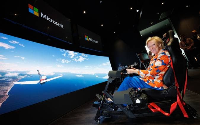Entertainment Bilder des Tages Princess Astrid of Belgium pictured during a visit to Microsoft Company during an economic mission to the west coast of the United States, in the so-called Silicon Valley in Mountain View, on Wednesday 08 October 2025. The Belgian Economic mission to USA takes place from October 4th to 12th.  BENOITxDOPPAGNE 136376216