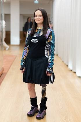 Runway For The Association Debout En Bouts At Roland-Garros Clara Lambert attends the runway for the association Debout En Bouts. 30 amputees wearing prosthetics parade on the Philippe-Chatrier court at Roland-Garros stadium on October 08, 2025 in Paris, France. Photo by Nasser Berzane ABACAPRESS.COM Paris France  Copyright: xBerzanexNasser ABACAx