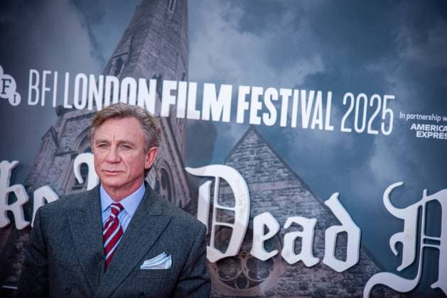 October 8, 2025, London, United Kingdom: Daniel Craig attends the Wake Up Dead Man: A Knives Out Mystery opening gala during the 69th BFI London Film Festival at The Royal Festival Hall. London United Kingdom - ZUMAs197 20251008_aaa_s197_206 Copyright: xLoredanaxSangiulianox