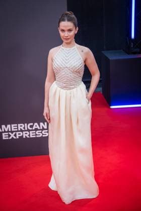 October 8, 2025, London, United Kingdom: Cailee Spaeny attends the Wake Up Dead Man: A Knives Out Mystery opening gala during the 69th BFI London Film Festival at The Royal Festival Hall. London United Kingdom - ZUMAs197 20251008_aaa_s197_216 Copyright: xLoredanaxSangiulianox