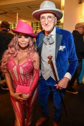 abb Kader Loth und Guenther Krabbenhoeft auf der Aftershow Party bei der Welt Premiere der neuen Grand Show Blinded by delight im Friedrichstadt-Palast am 08.10.2025 in Berlin Berlin Deutschland