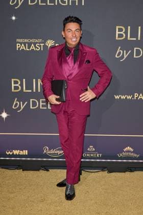 Matthias Mangiapane - Weltpremiere der Show BLINDED by DELIGHT im Friedrichstadt-Palast Berlin am 08.10.2025. Premiere - BLINDED by DELIGHT
