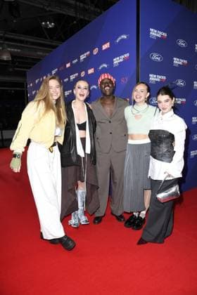 Bunte New Faces Award Film in Berlin Greta Hirsch, Paula Engels, Jonny Mahoro, Ella Stern und Marie Bothmer bei der Verleihung des BUNTE New Face AWARDS im Festsaal Kreuzberg in Berlin am 08.10.2025