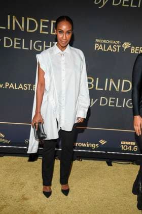 abb Hadnet Tesfai auf dem Teppich bei der Welt Premiere der neuen Grand Show Blinded by delight im Friedrichstadt-Palast am 08.10.2025 in Berlin Berlin Deutschland