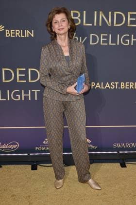 Marijam Agischewa - Weltpremiere der Show BLINDED by DELIGHT im Friedrichstadt-Palast Berlin am 08.10.2025. Premiere - BLINDED by DELIGHT