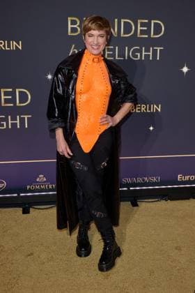 Isabell Horn - Weltpremiere der Show BLINDED by DELIGHT im Friedrichstadt-Palast Berlin am 08.10.2025. Premiere - BLINDED by DELIGHT
