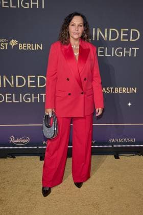 Natascha Ochsenknecht - Weltpremiere der Show BLINDED by DELIGHT im Friedrichstadt-Palast Berlin am 08.10.2025. Premiere - BLINDED by DELIGHT