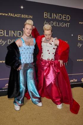 Jeward - Weltpremiere der Show BLINDED by DELIGHT im Friedrichstadt-Palast Berlin am 08.10.2025. Premiere - BLINDED by DELIGHT