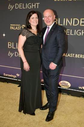 Katharina Günther-Wünsch und Kai Wegner bei der Weltpremiere der Blinded by Delight Grand Show 2025 im Friedrichstadt-Palast. Berlin, 08.10.2025