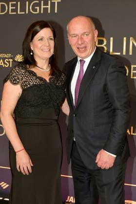 Katharina Günther-Wünsch und Kai Wegner bei der Weltpremiere der Blinded by Delight Grand Show 2025 im Friedrichstadt-Palast. Berlin, 08.10.2025