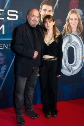 Florian Martens mit Tochter Milla bei der Premiere der ZDF Krimiserie Ein starkes Team - Für immer jung in der Astor Film Lounge. Berlin, 08.10.2025