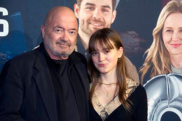 Florian Martens mit Tochter Milla bei der Premiere der ZDF Krimiserie Ein starkes Team - Für immer jung in der Astor Film Lounge. Berlin, 08.10.2025