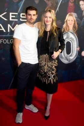 Lucas Reiber und Stefanie Stappenbeck bei der Premiere der ZDF Krimiserie Ein starkes Team - Für immer jung in der Astor Film Lounge. Berlin, 08.10.2025