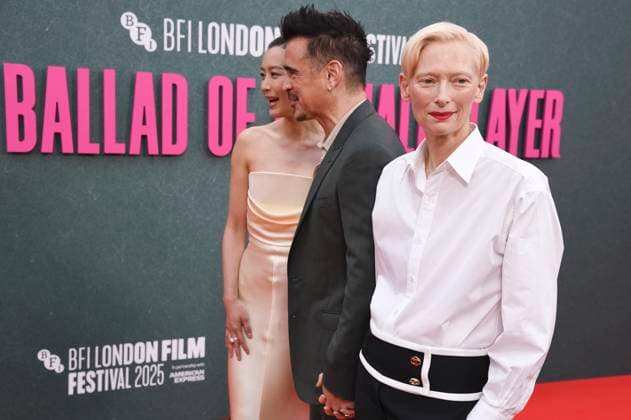 Fala Chen, Colin Farrell und Tilda Swinton bei der Premiere des Kinofilms Ballad of a Small Player auf dem 69. BFI London Film Festival 2025 in der Royal Festival Hall. London, 09.10.2025