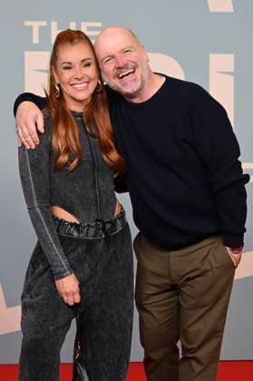Tiger Kirchharz mit Gast bei der Premiere der Sky-Serie The Iris Affair im Mathäser Filmpalast. München, 09.10.2025