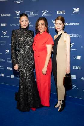 Beritan Balci, Ilknur Boyraz und Luise Aschenbrenner bei der Verleihung des Deutschen Schauspielpreises 2025 im Hotel Pullman Berlin Schweizerhof. Berlin, 09.10.2025