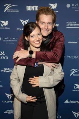 Nadja Jo Klapper und Johannes Heinrichs bei der Verleihung des Deutschen Schauspielpreises 2025 im Hotel Pullman Berlin Schweizerhof. Berlin, 09.10.2025