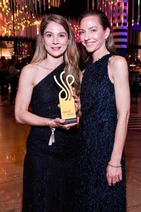 Lea Ruckpaul und Katharina Schüttler bei der Verleihung des Deutschen Schauspielpreises 2025 im Hotel Pullman Berlin Schweizerhof. Berlin, 09.10.2025
