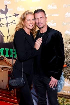 Model Giulia Siegel und ihr Freund Gourmetkoch Ludwig Heer bei der Premierenfeier von Der Promihof von RTL2 auf dem Gertrudenhof. Hürth, 09.10.2025 NRW Deutschland Copyright: xChristophxHardtx