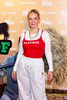 Reality-TV-Teilnehmerin Coco Sofia Ry bei der Premierenfeier von Der Promihof von RTL2 auf dem Gertrudenhof. Hürth, 09.10.2025 NRW Deutschland Copyright: xChristophxHardtx