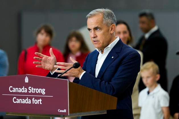 October 10, 2025, Ottawa, On, CAN: Prime Minister Mark Carney participates in an announcement at a community centre in Ottawa, on Friday, Oct. 10, 2025. Ottawa CAN  - ZUMAc35_ 20251010_zaf_c35_015 Copyright: xJustinxTangx