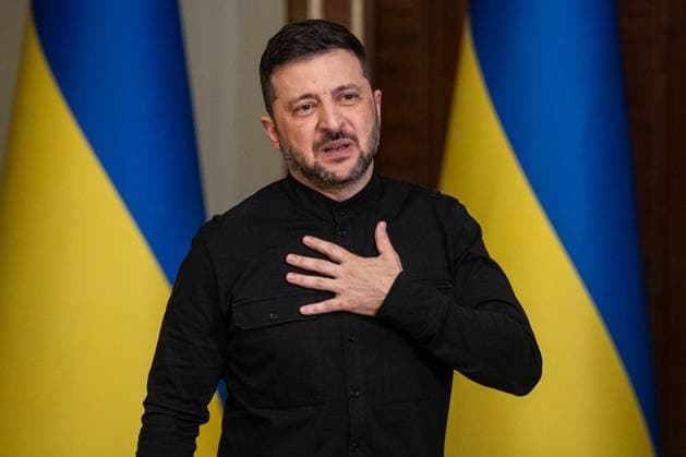 Ukrainian President Volodymyr Zelenskyy KYIV, UKRAINE - OCTOBER 10: Ukrainian President Volodymyr Zelenskyy is seen speaking at a press conference after a Russian drone and missile attack on Ukraine in Kyiv, Ukraine, on October 10, 2025. Danylo Antoniuk Anadolu Kyiv Ukraine. Editorial use only. Please get in touch for any other usage.  Copyright: x2025xAnadoluxDanyloxAntoniukx