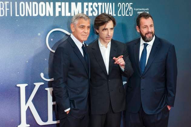 George Clooney, Adam Sandler und Noah Baumbach bei der Premiere des Kinofilms Jay Kelly auf dem 69. BFI London Film Festival 2025 in der Royal Festival Hall. London, 10.10.2025