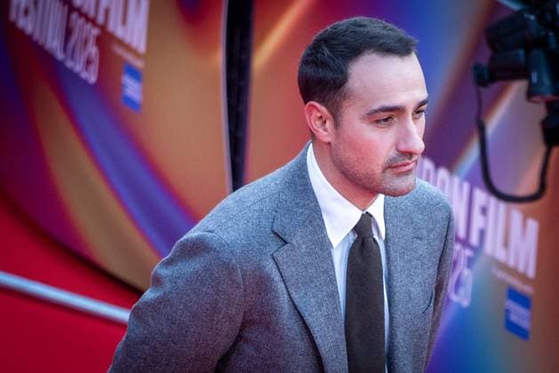 Jay Kelly Headline Gala - The 69th BFI London Film Festival in London - 10 Oct 2025 Jamie Demetriou attends the Headline Gala screening of Jay Kelly during the 69th BFI London Film Festival at The Royal Festival Hall. London United Kingdom Copyright: xLoredanaxSangiulianox xSOPAxImagesx LSangiuliano-4709