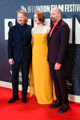 Jesse Plemons, Emma Stone und Yorgos Lanthimos bei der Premiere des Kinofilms Bugonia auf dem 69. BFI London Film Festival 2025 in der Royal Festival Hall. London, 10.10.2025