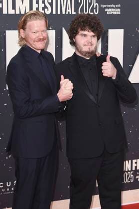 Jesse Plemons und Aidan Delbis bei der Premiere des Kinofilms Bugonia auf dem 69. BFI London Film Festival 2025 in der Royal Festival Hall. London, 10.10.2025